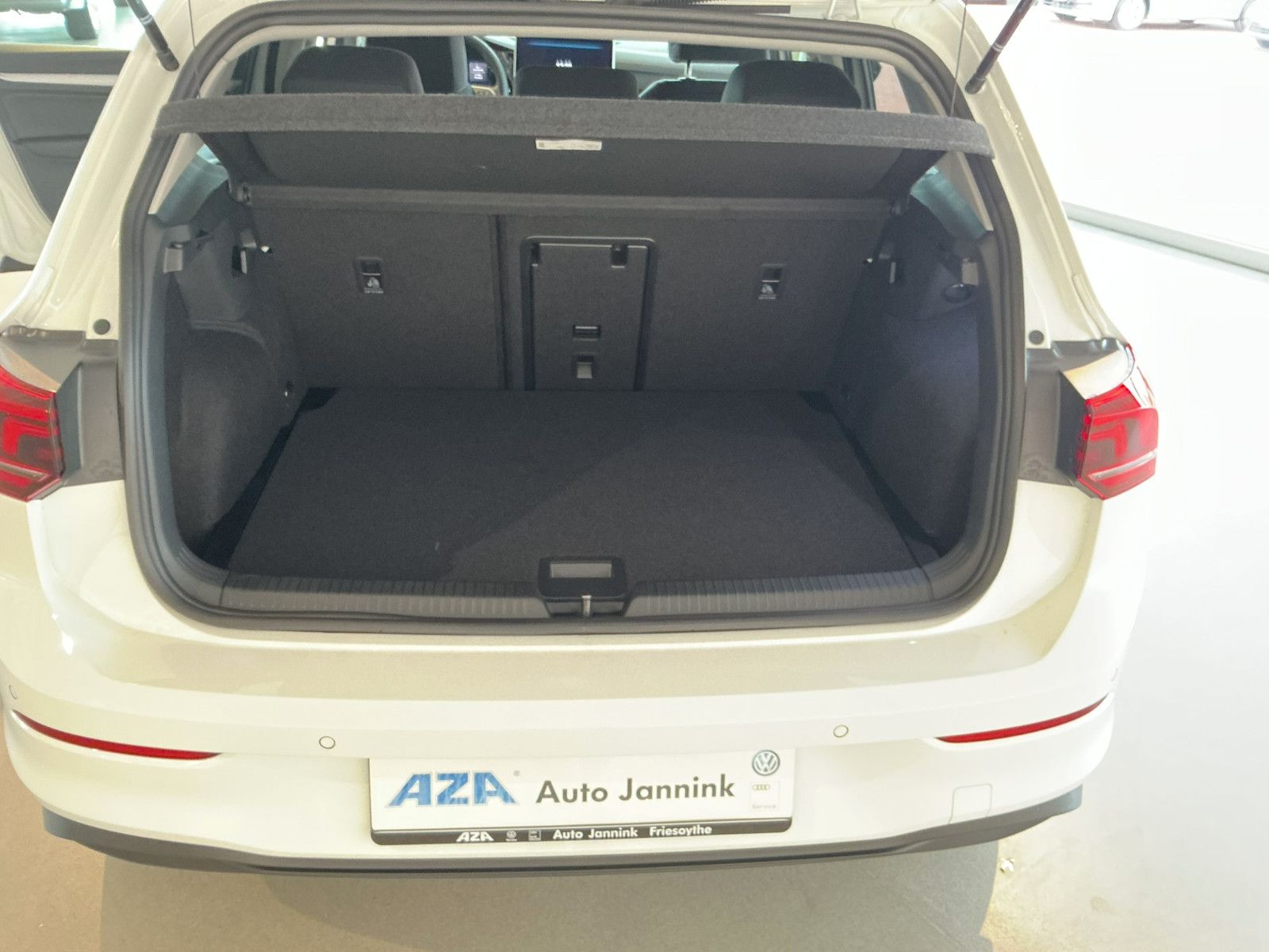 Volkswagen Golf 1.5 eTSI Life DSG | ACC | Keyless | Sitzhzg foto 19