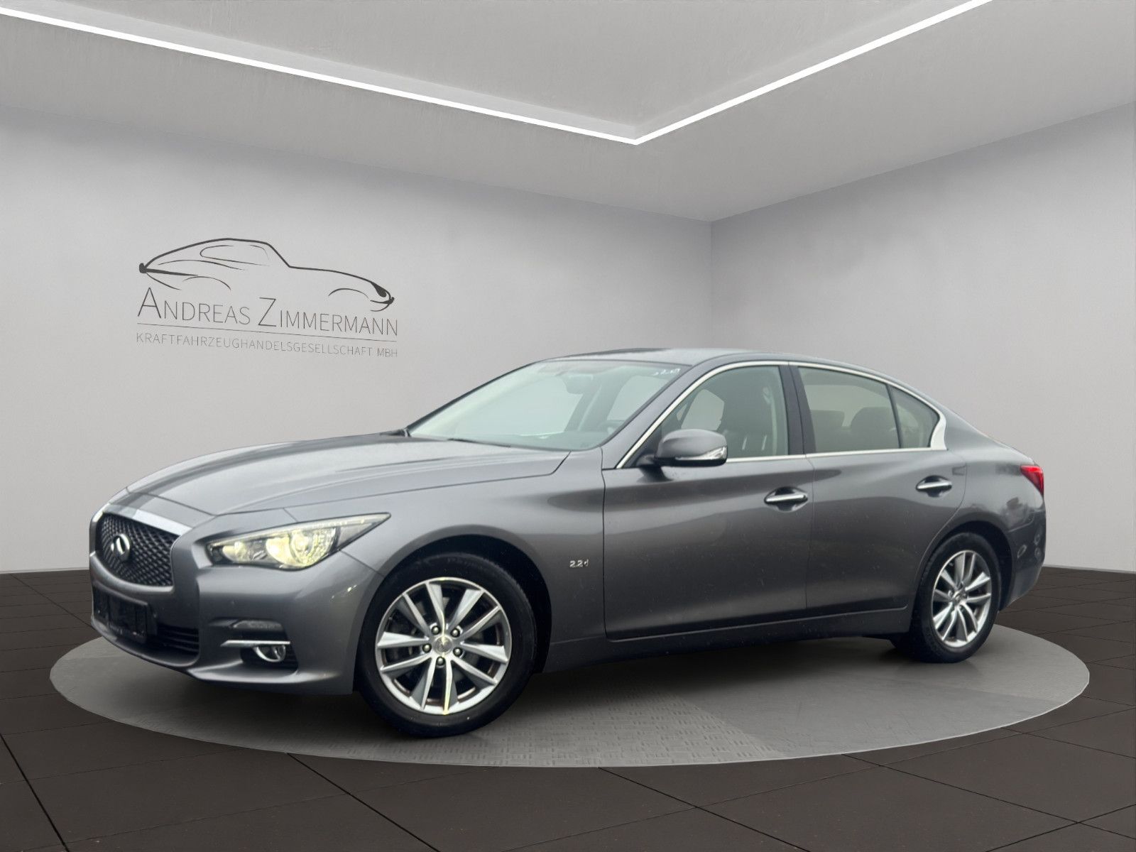 INFINITI Q50