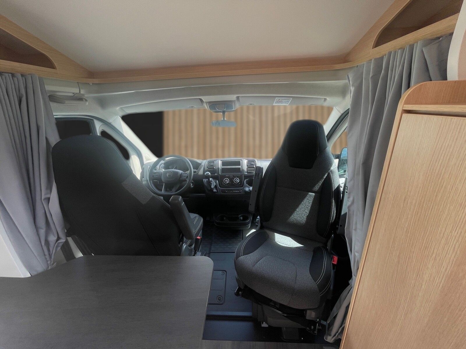 Fahrzeugabbildung Sunlight V 60 ,Basicpaket