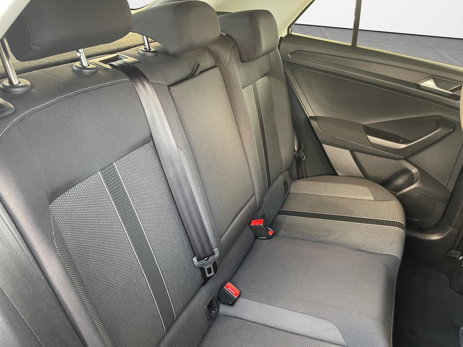 Volkswagen T-Roc 1.0 TSI Life LED+Navi+SHZ+Winterp.+2xKlima, миниатюра 13