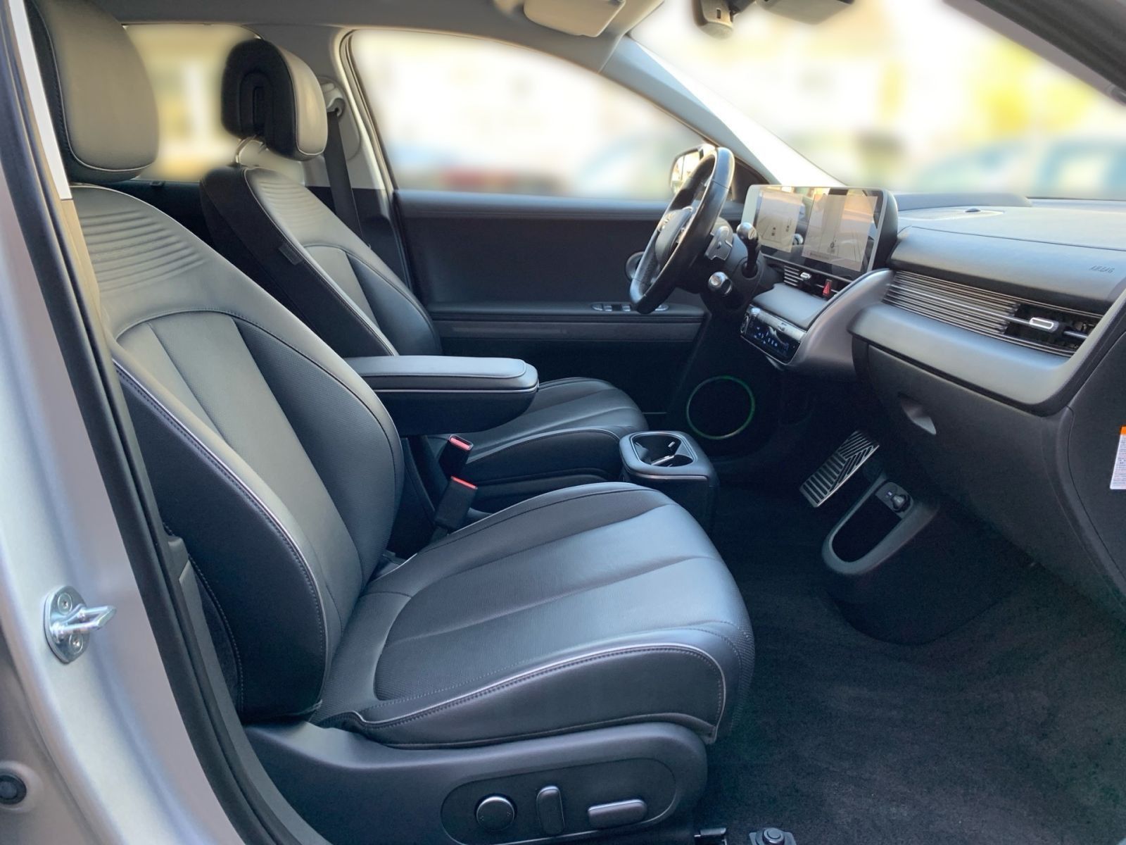 Fahrzeugabbildung Hyundai IONIQ 5 Uniq 4WD 72,6 kWh 1Hd