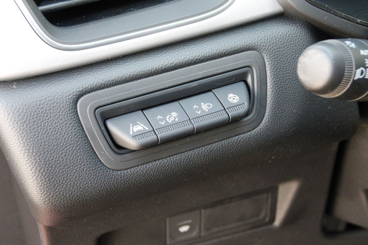 Fahrzeugabbildung Renault Captur Techno Mild Hybrid 140