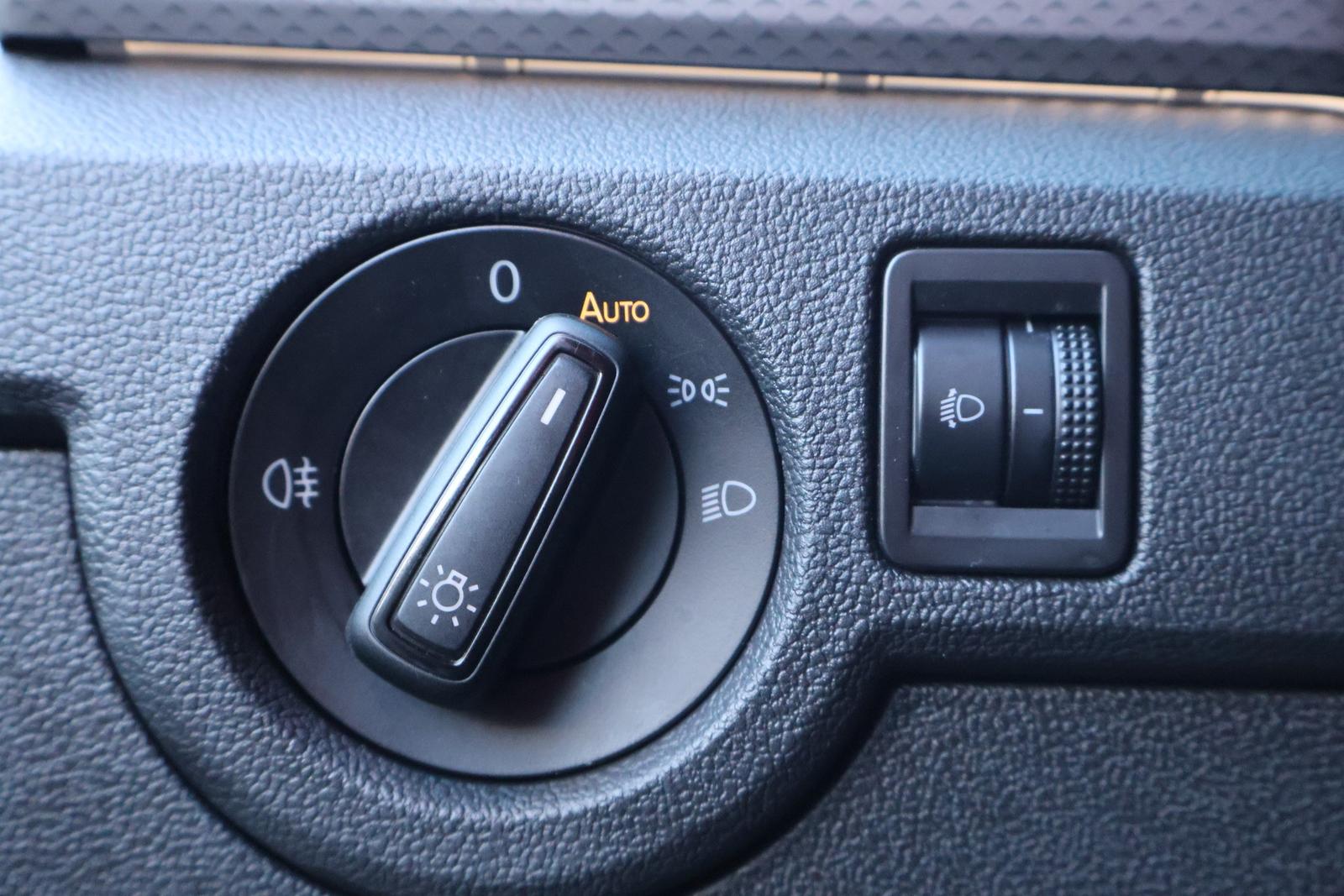 Volkswagen T-Cross 1.0 Active Navi Sitzheizung Kamera PDC