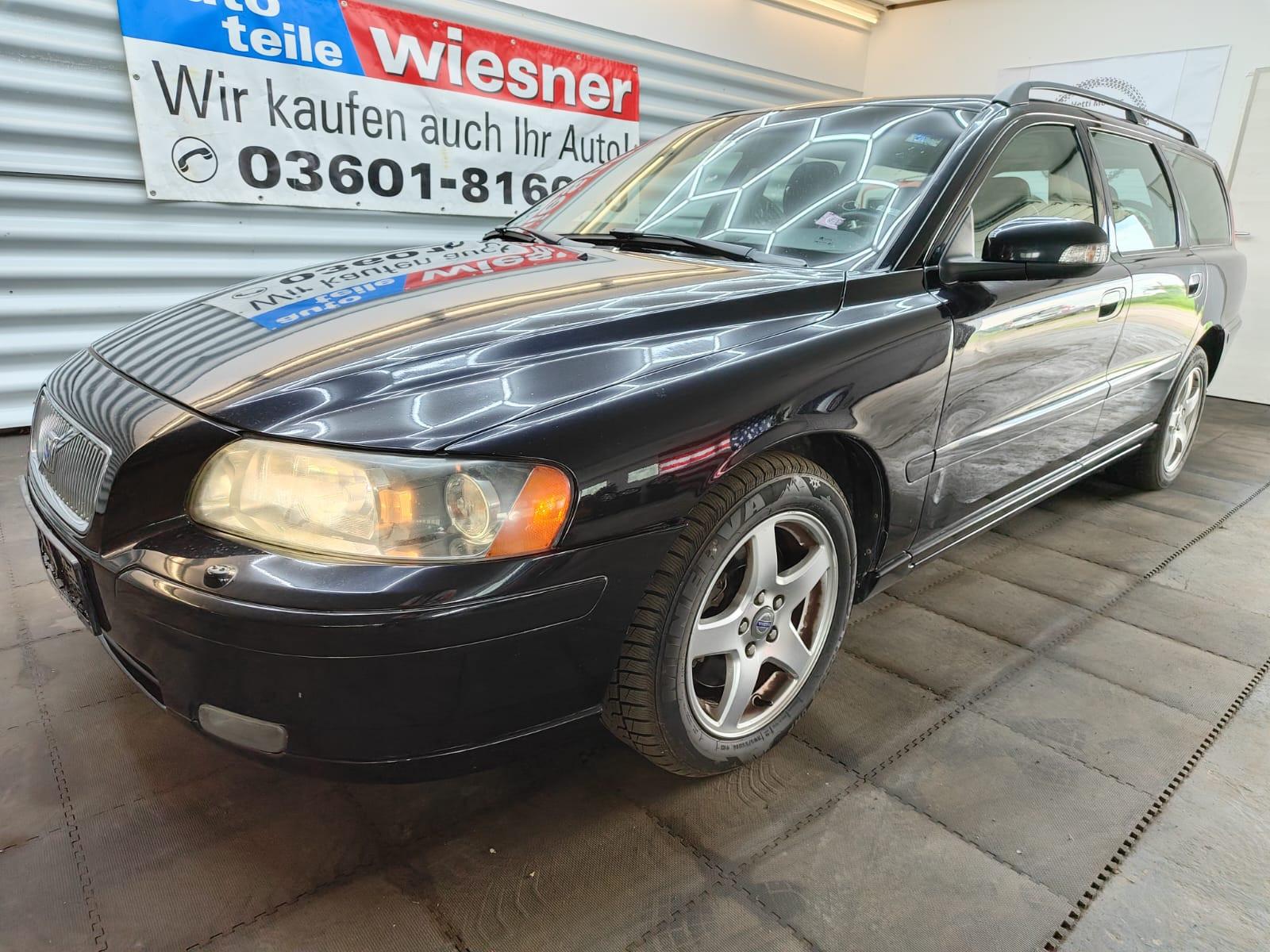 Volvo V70 Kombi D5 Edition Comfort Automatik STHZG