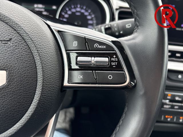 XCeed Vision Plug-in Hybrid 1.6 Android Auto App