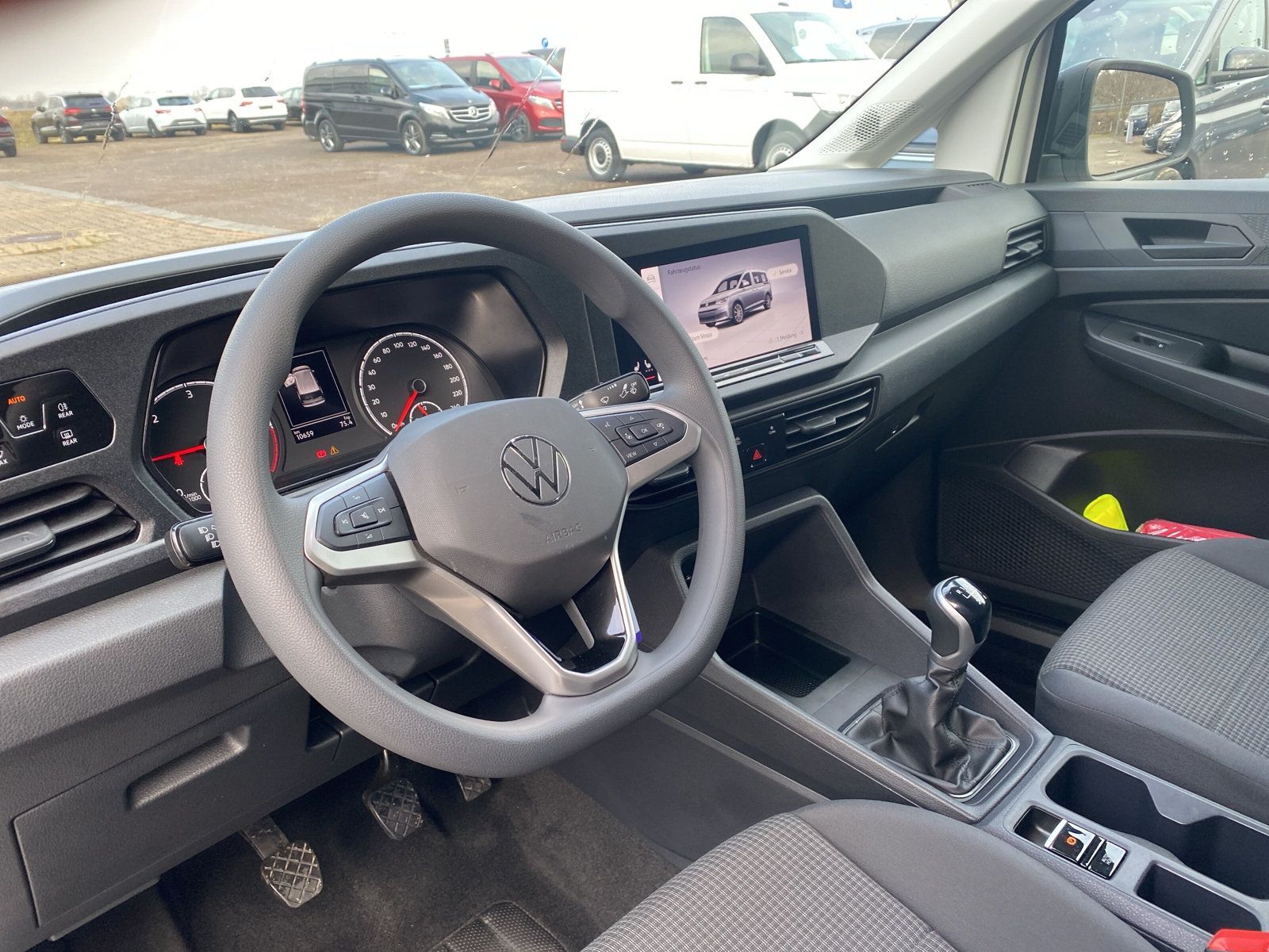 Fahrzeugabbildung Volkswagen Caddy Cargo Maxi 2.0 TDI KLIMA NAVI PDC