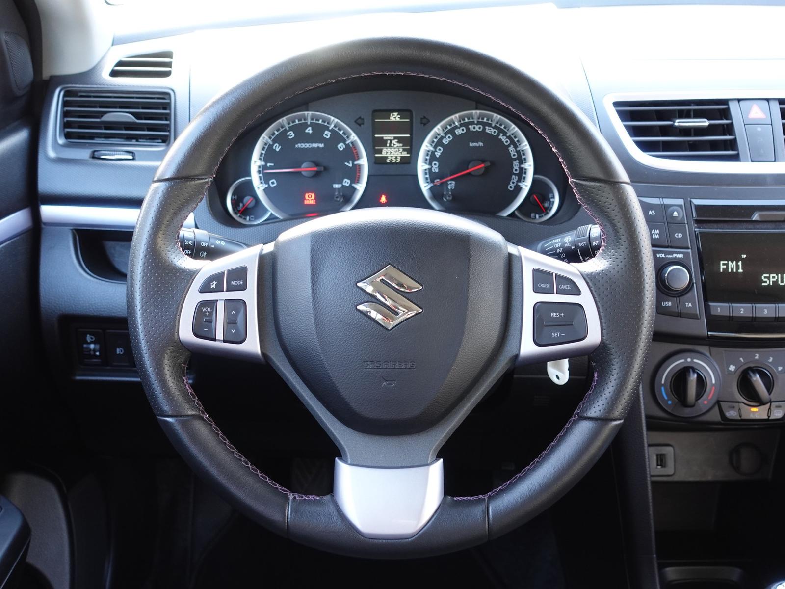 Suzuki Swift 1.2 Club Klima Sitzheizung Tempomat PDC