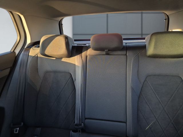 Golf VIII 1.4 TSI eHybrid Style *DSG*MATRIX*PDC*