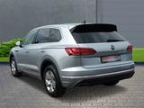 Volkswagen Touareg 4Motion 3.0 V6 TSI+Leder+Navigationssyst - Volkswagen Touareg mit Benzin-Antrieb: V6 Tsi