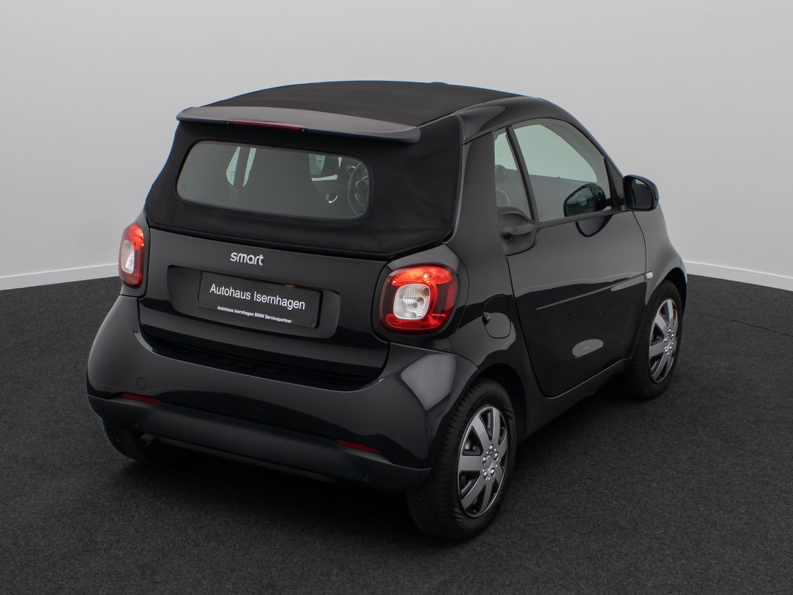 Fahrzeugabbildung Smart ForTwo Cabrio Tempomat Navi JBL Sitzhzng KlimaAT