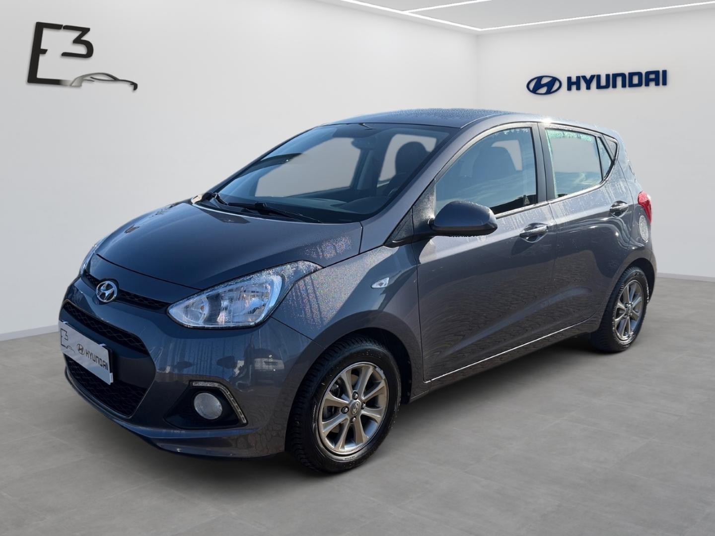 Hyundai i10 1.2 Benzin 5-MT YES! Silver AHK