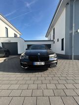 BMW 740d M Paket Massage 360 ° - BMW 740: D