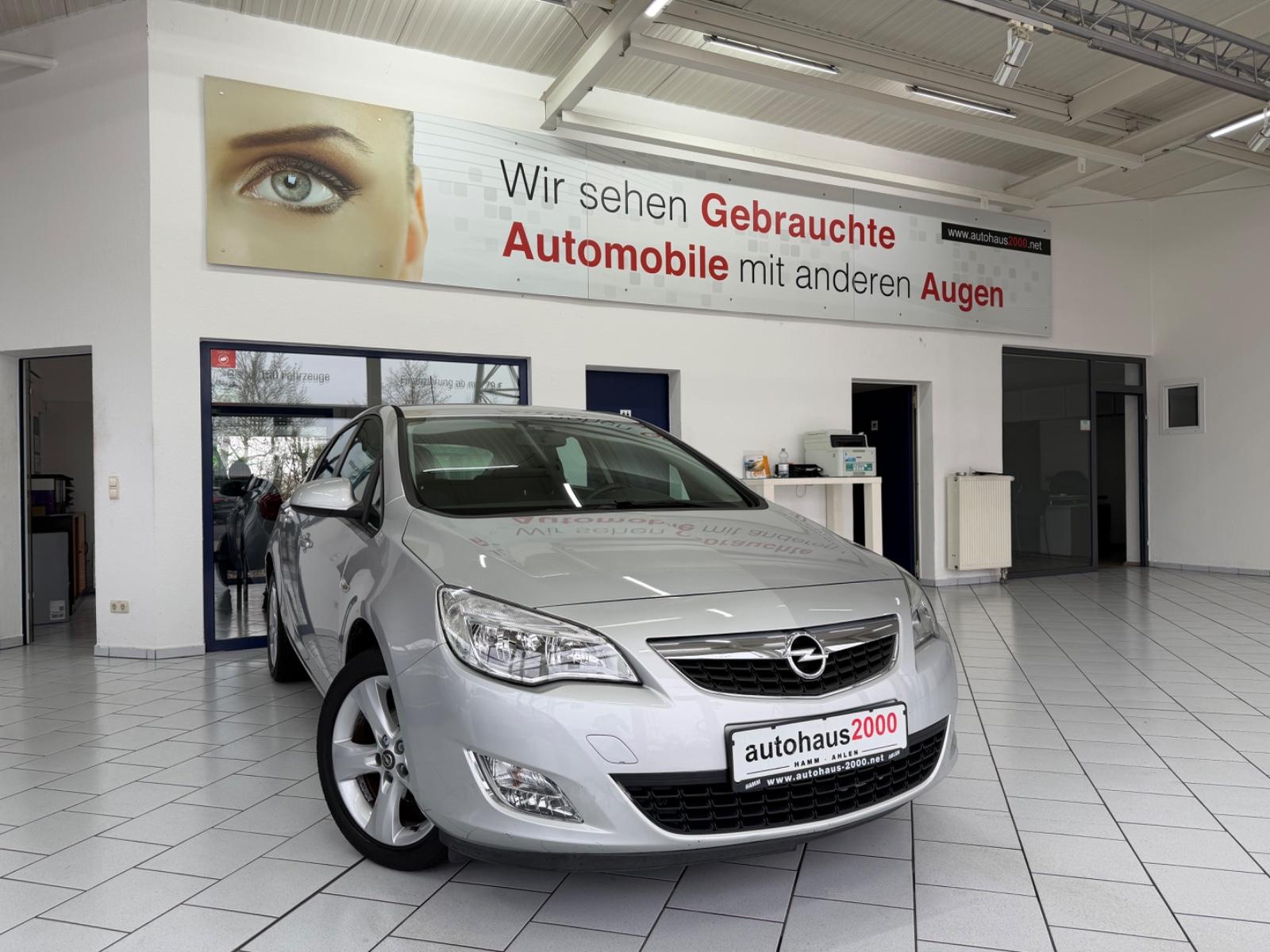 Opel Astra J Lim. 5-trg. Edition*Temp*PDC*