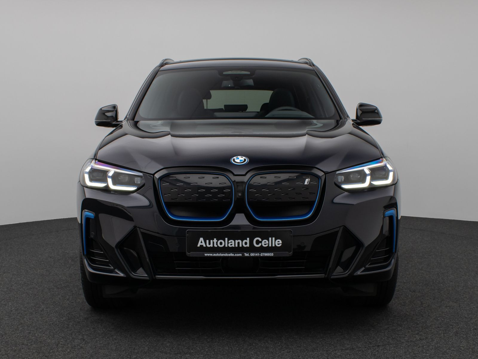 Fahrzeugabbildung BMW iX3 Impressive M Sport Panoram Laser 360°HUD H/K