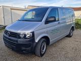 Volkswagen VW T5 Transporter Kastenwagen - Volkswagen T5 Transporter in Freiburg