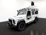 Land Rover Defender 110 TD4 SE Top Zustand - Land Rover Defender in Wiesbaden