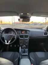 Volvo V40 D3 Momentum Top gepflegt!  - blaue Volvo V40