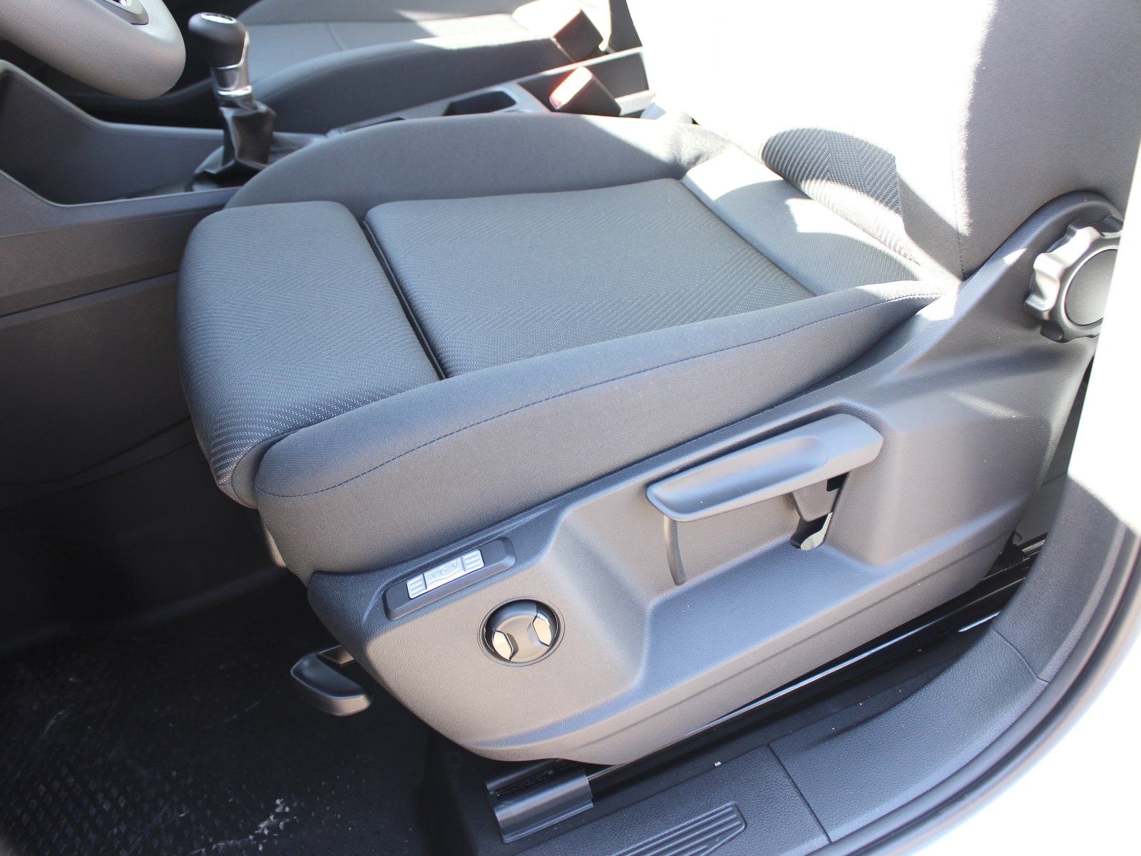 Fahrzeugabbildung Ford Transit Connect Trend L1 Kasten