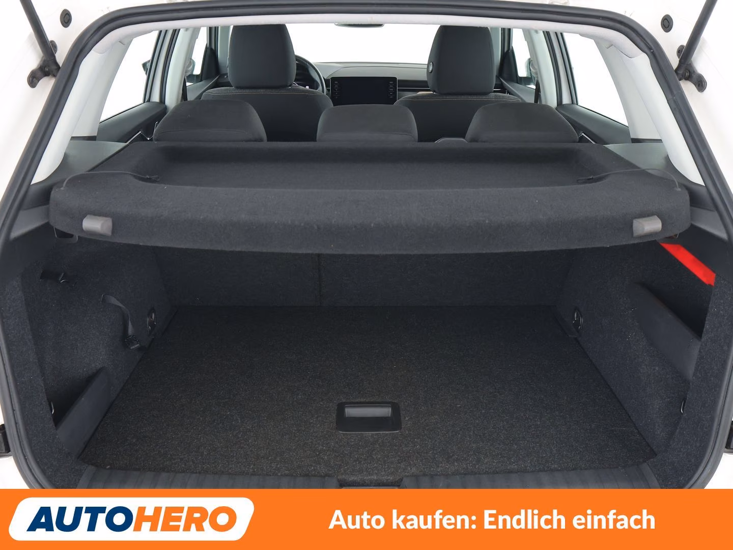 Skoda Kamiq 1.0 TSI Style Aut.*LED*NAVI*TEMPO*PDC*SHZ*