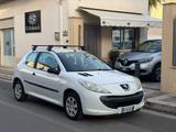 Peugeot PEUGEOT 206 1.4HDi 70 Van *Gancio Traino* - Peugeot 206 mit Diesel-Antrieb: 4.1