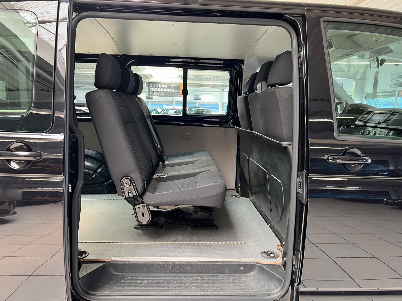 Volkswagen T6 Transporter 2,0 TDI 6xSitzer/Navi/Klima/AHK