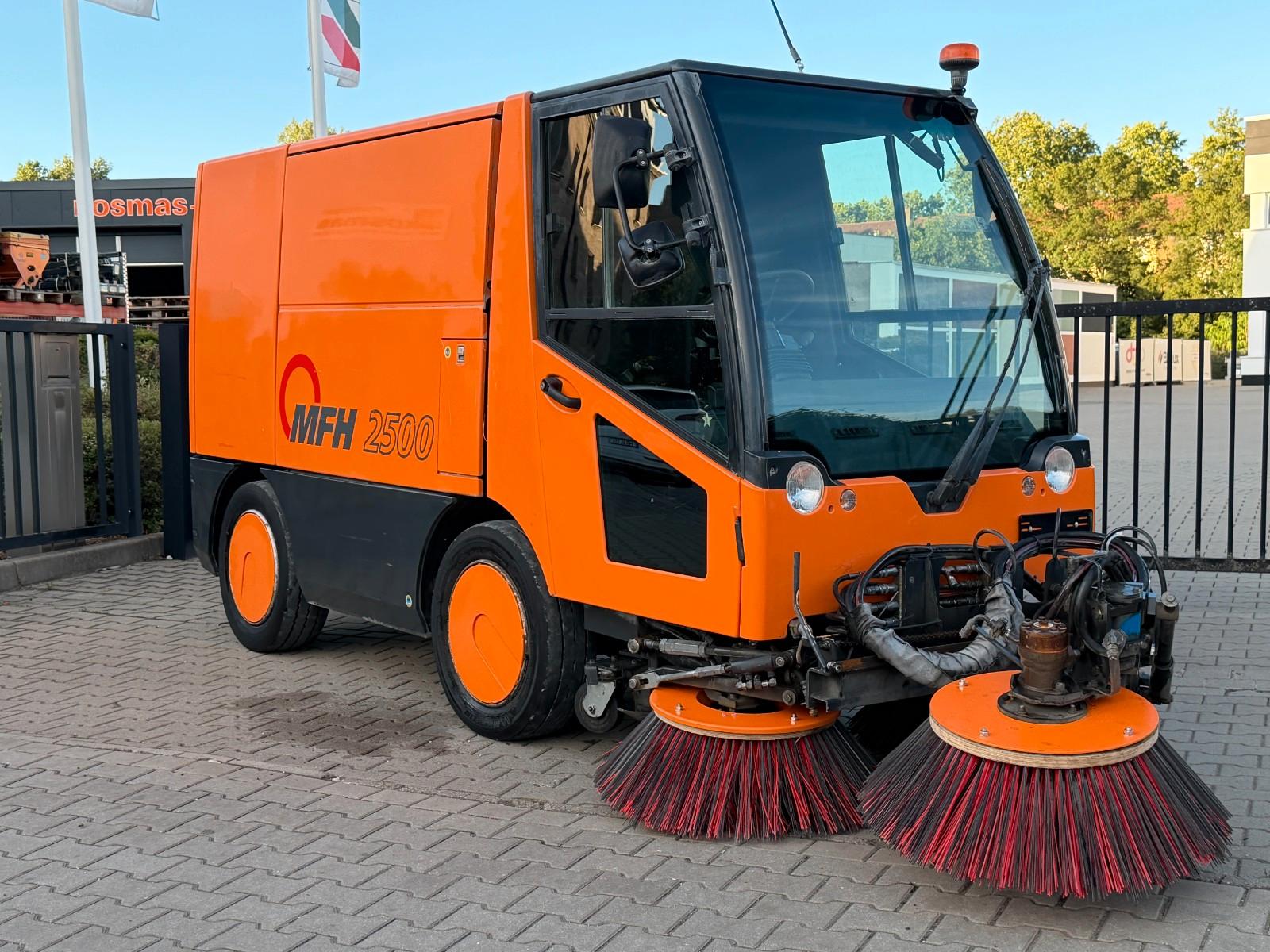 Andere AEBI MFH HOCHDORF 2500 4x4 KEHRMASCHINE *HD*TOP*