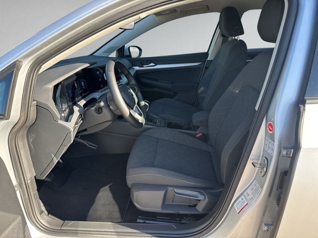 Golf VIII Variant 2.0 TDI Life LED+NAVI+ACC+SHZ+