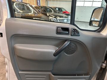 Ford Tourneo Connect Kombi kurz*CD-Player*Klima*Radio