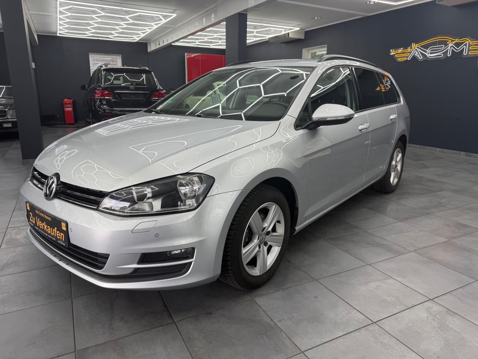 Volkswagen Golf VII Variant *Navi *Kamera *PDC*SHZ*LED*MFL