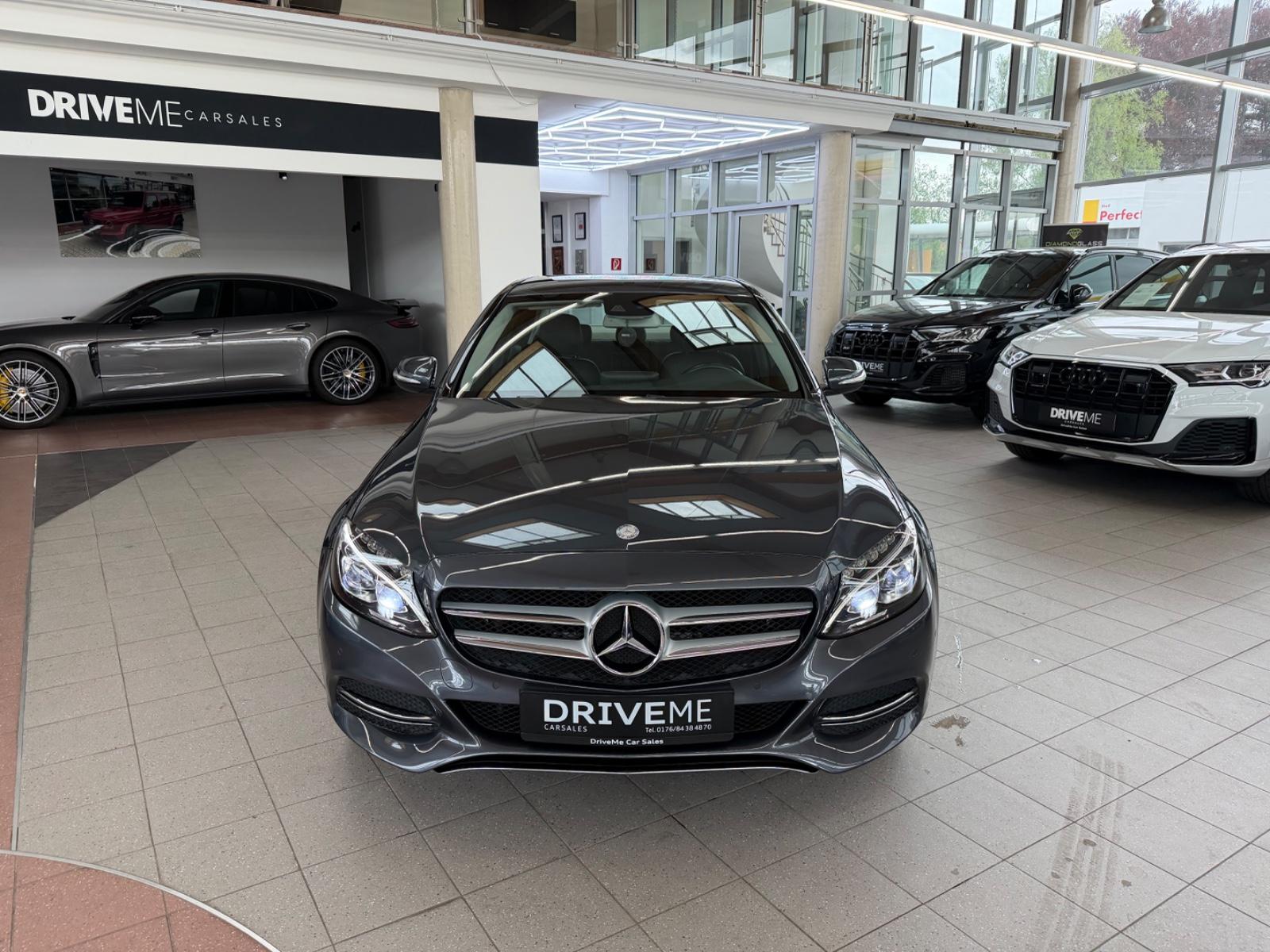 Mercedes-Benz C 220 BlueTec / d LED KAMERA LEDER  COMAND