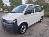Volkswagen T5 Transporter Kombi 9 Sitze Automatik - VW T5 Transporter in Bielefeld