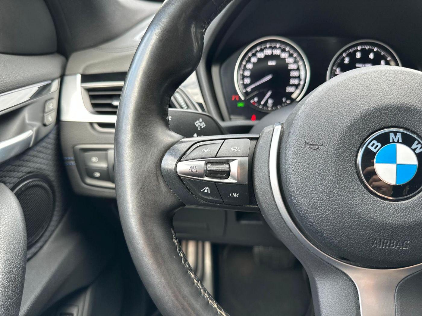BMW X1 M-Sport ACC LED AHK HUD Navi PDC SHZ SpurW