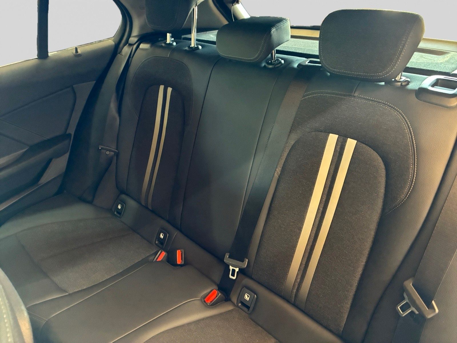 BMW 120 - Bild 10