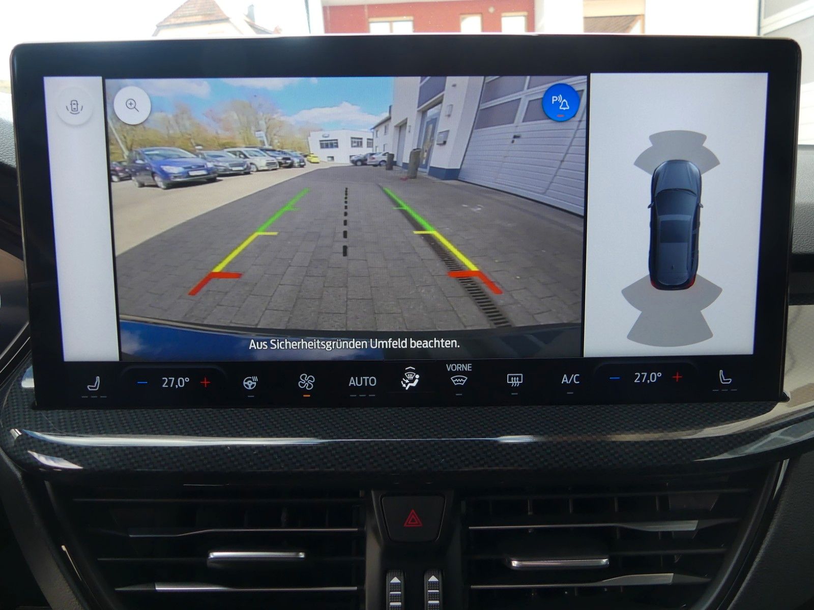 Fahrzeugabbildung Ford Focus Turnier ST-Line X