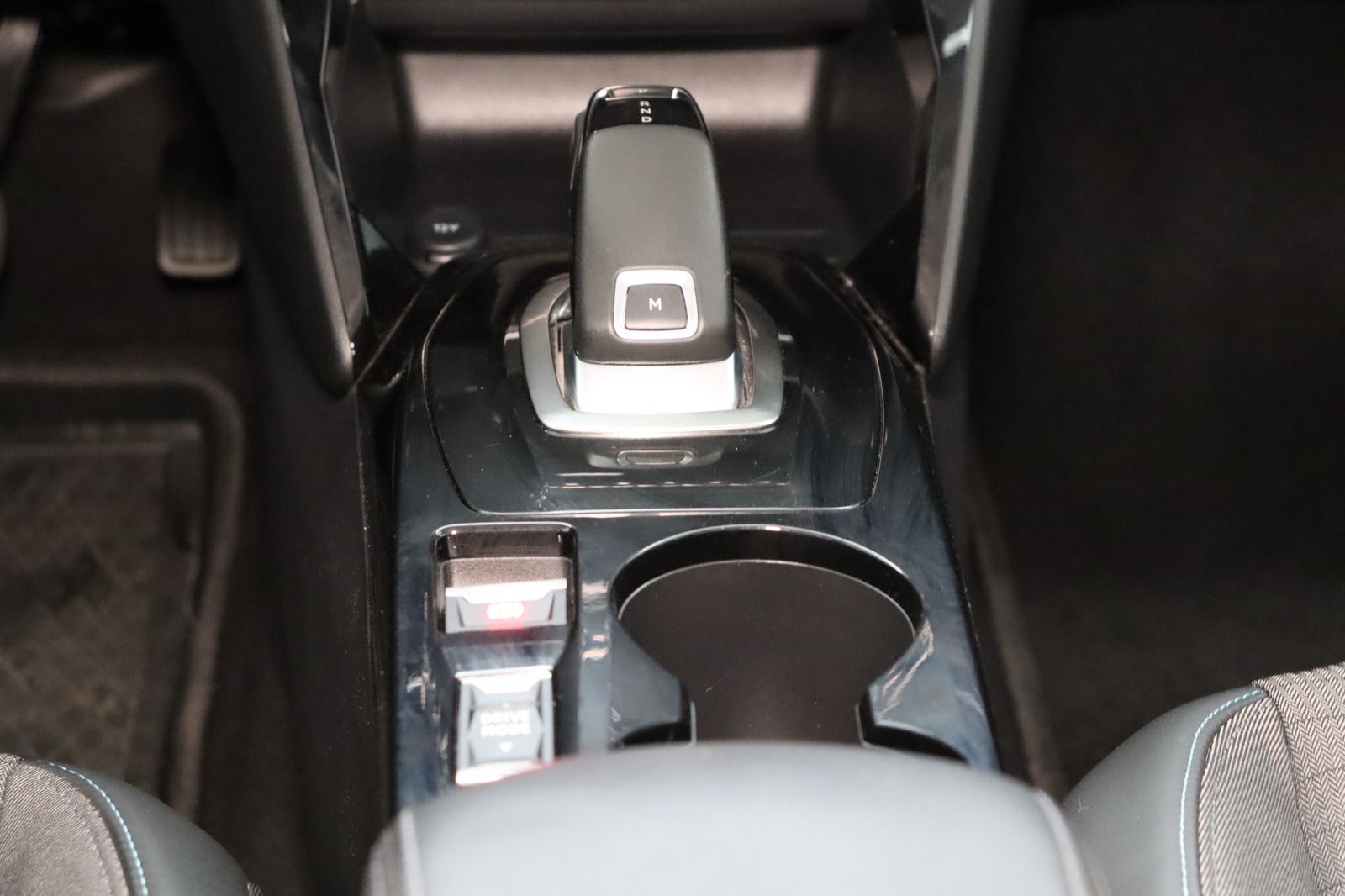 Fahrzeugabbildung Peugeot 208 1.2i Allure Pack * HU / AU neu