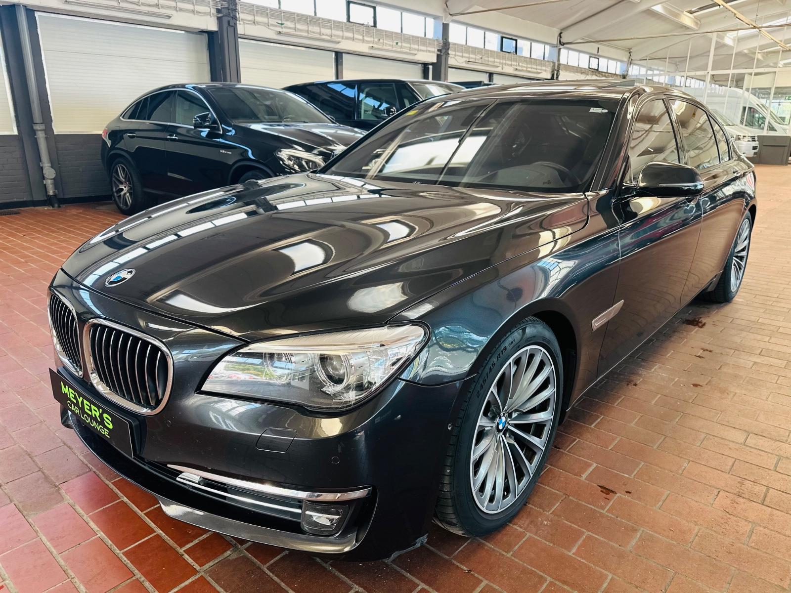 BMW 750Li xDrive Lang Standheiz.*4xSitzh*Schiebdach