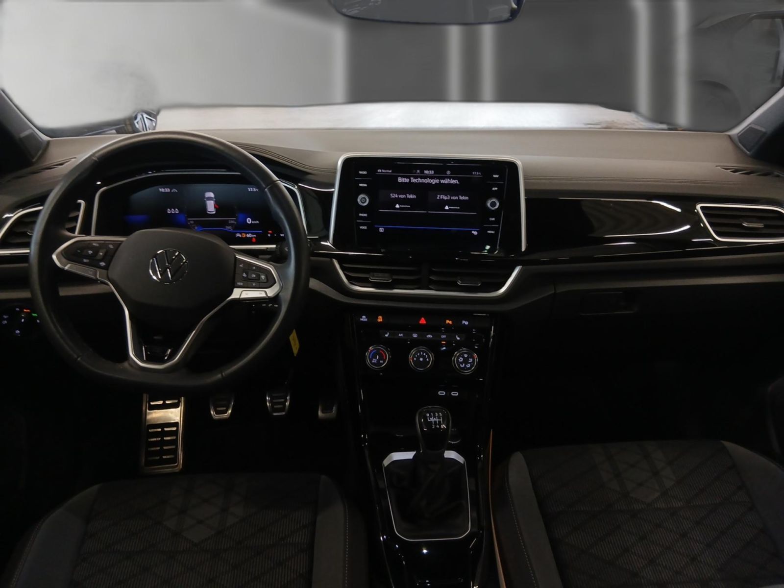 Volkswagen T-Roc - Bild 12