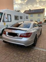 Mercedes-Benz E 350 Coupé Unikat, originale AMG Auspuffanlage - Mercedes-Benz E 350 in Mainz