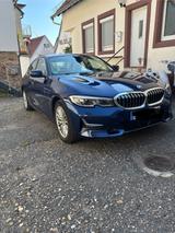 BMW 320d Luxury Line Luxury Line - BMW 320 Gebrauchtwagen in Mannheim