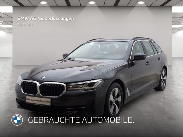 BMW 530d xDrive Touring Standheizung Harman/K LED