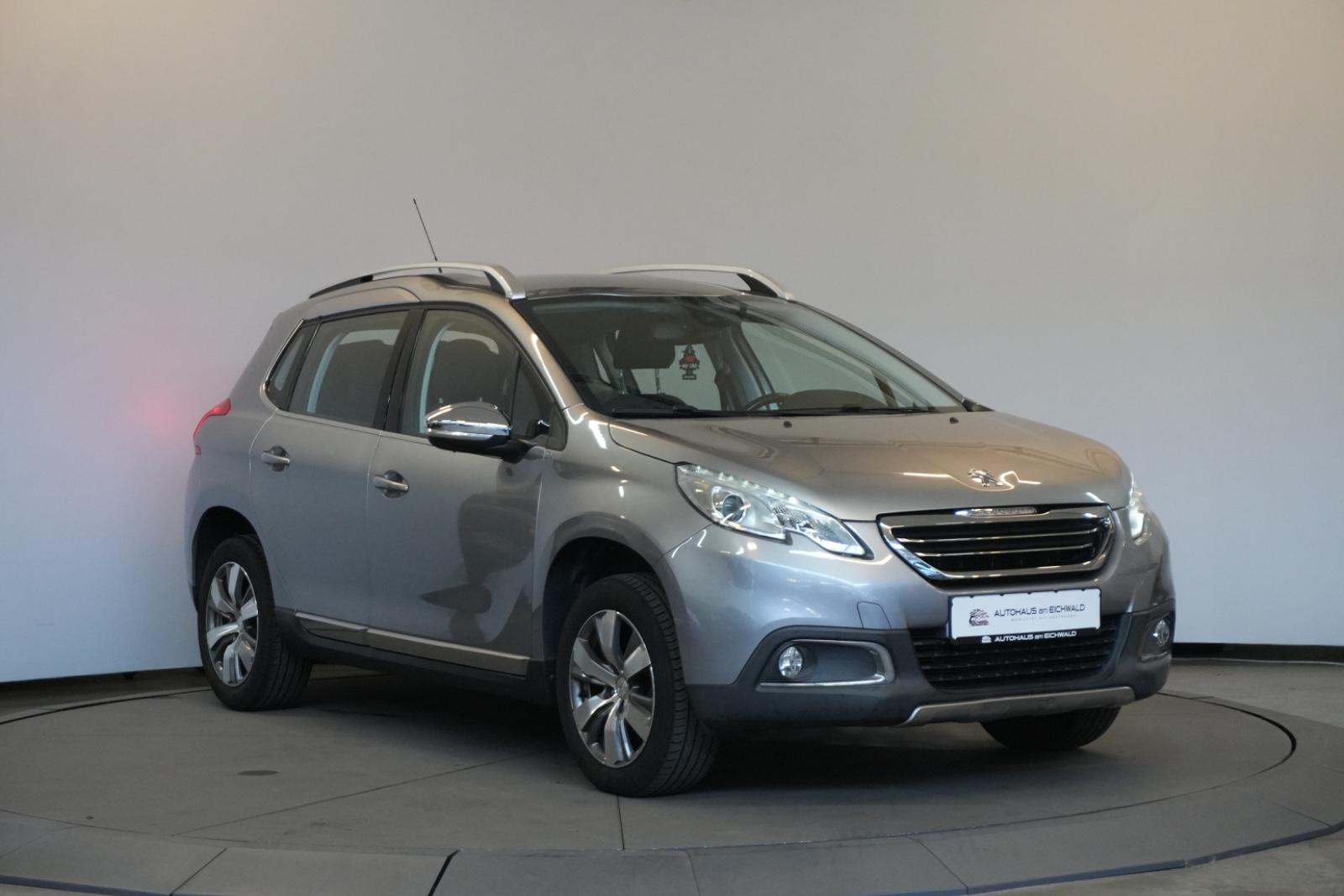 Peugeot 2008 1.2 VTi Allure Automatik PDC AHK