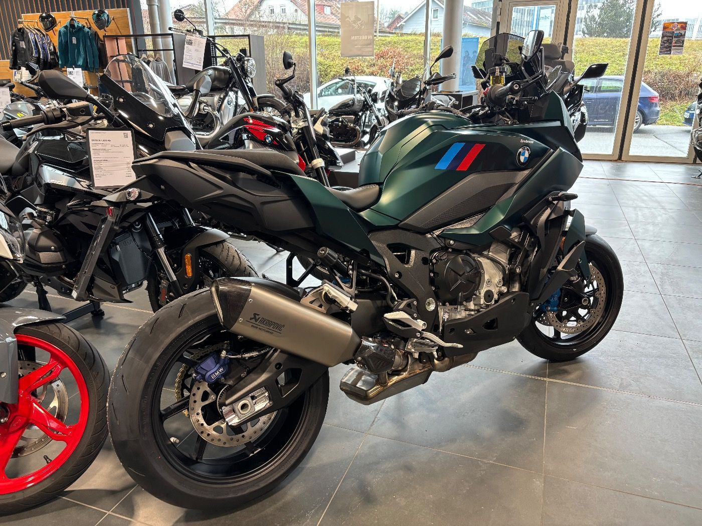 Fahrzeugabbildung BMW M 1000 XR