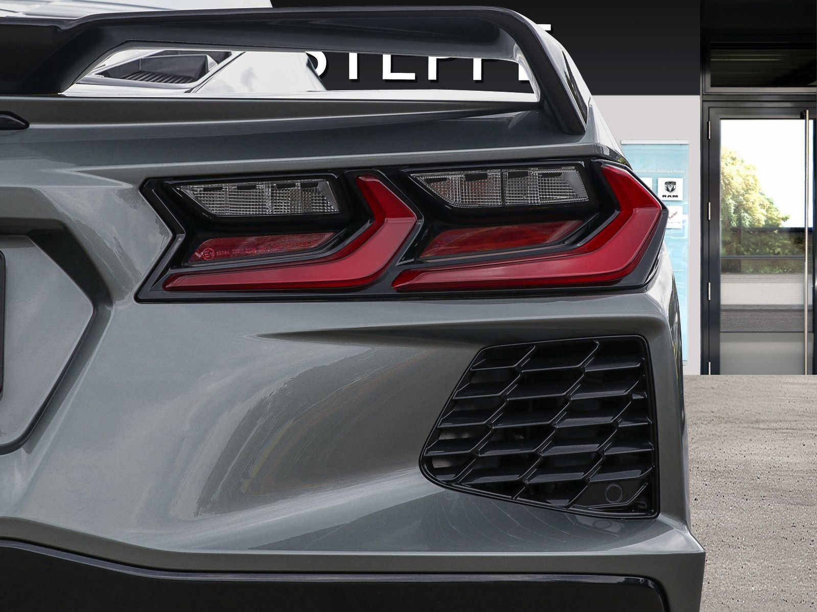 Corvette C8 Stingray Coupe 2024 3LT Europamodell