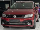 Volkswagen Tiguan *R-LINE*VIRTU*R-CAM*19Z*ACC*NAVI*LED-SW* - VW Tiguan Gebrauchtwagen in Stuttgart