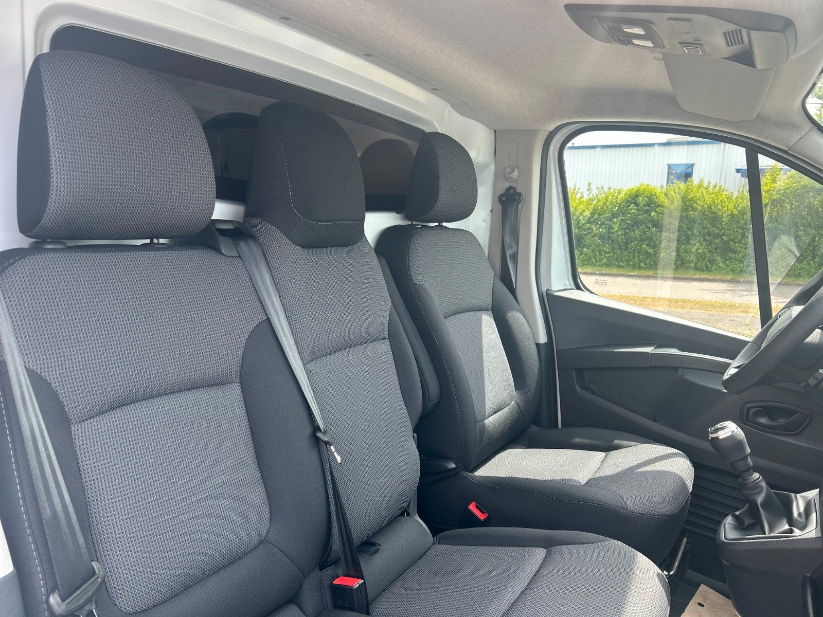 Renault Trafic - Bild 10