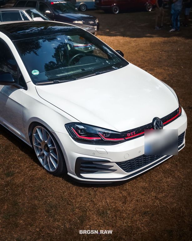 Image of Volkswagen Golf