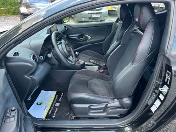Toyota Yaris - 10