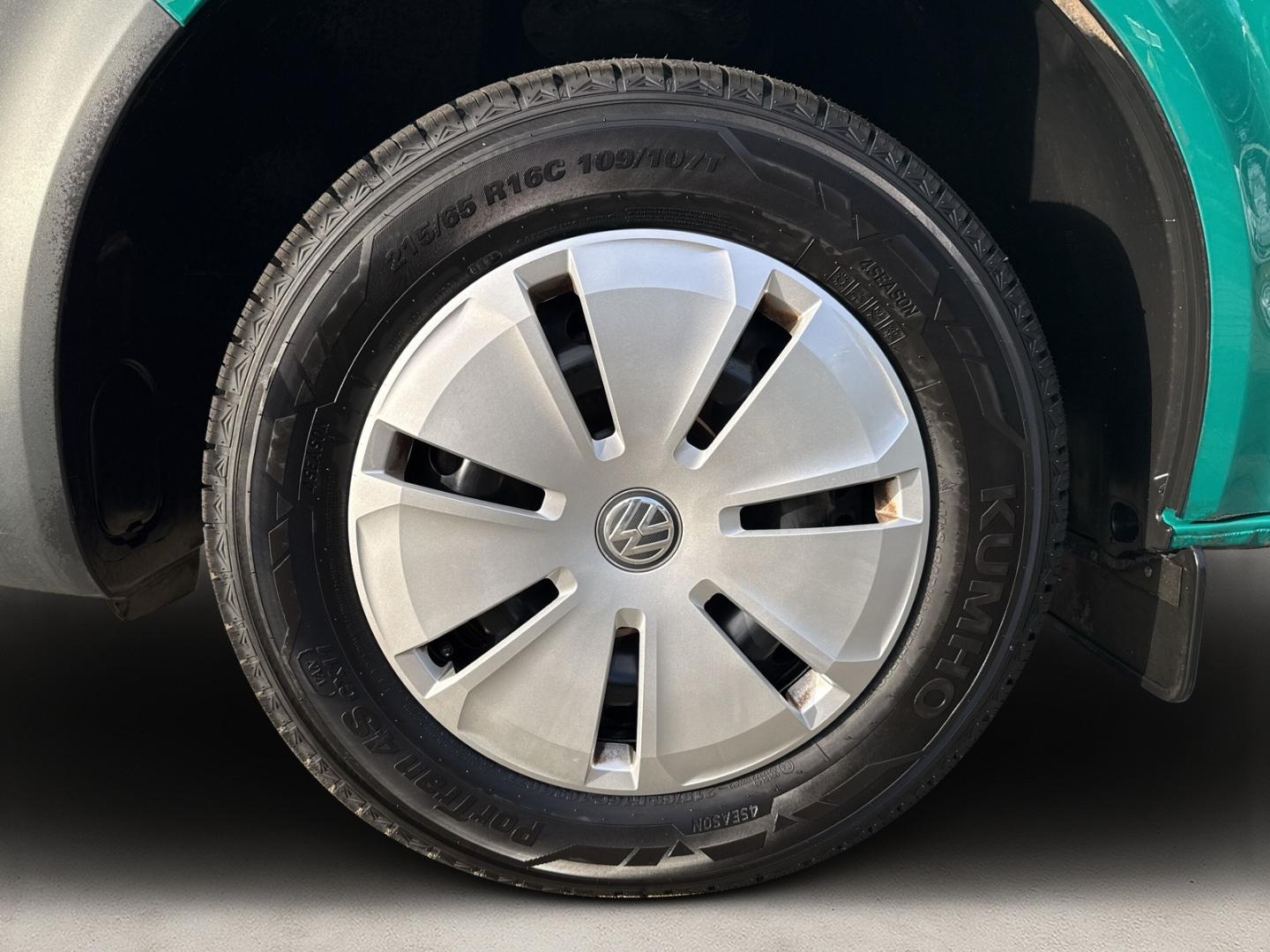 Volkswagen T6.1 Transporter Kombi 2.0 TDI 5-Gang Navi Klima