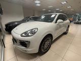 Porsche Cayenne 3.0 Diesel - Porsche Cayenne mit Diesel-Antrieb: Kombi