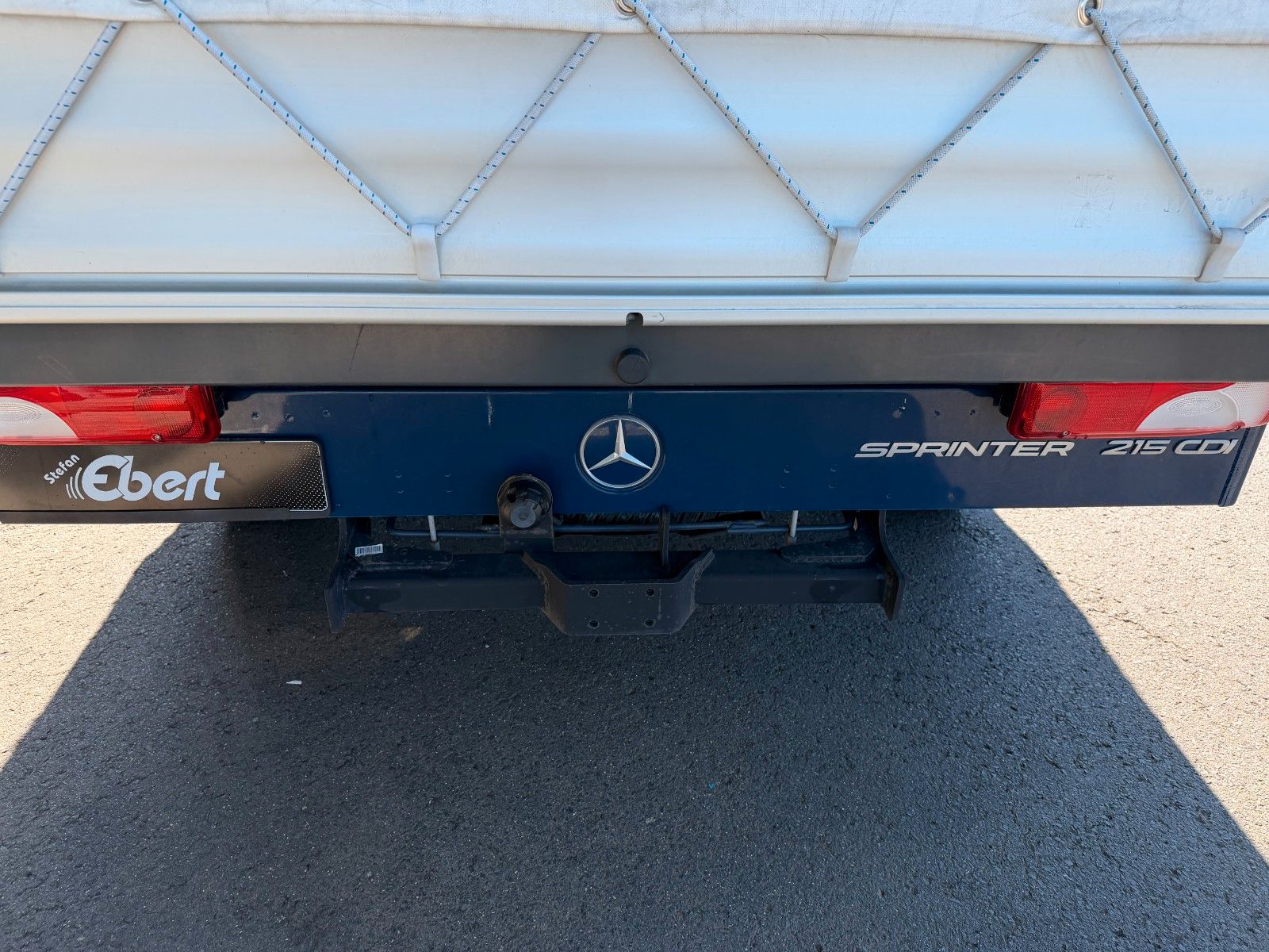 Fahrzeugabbildung Mercedes-Benz Sprinter 215 CDI DoKa Klima AHK